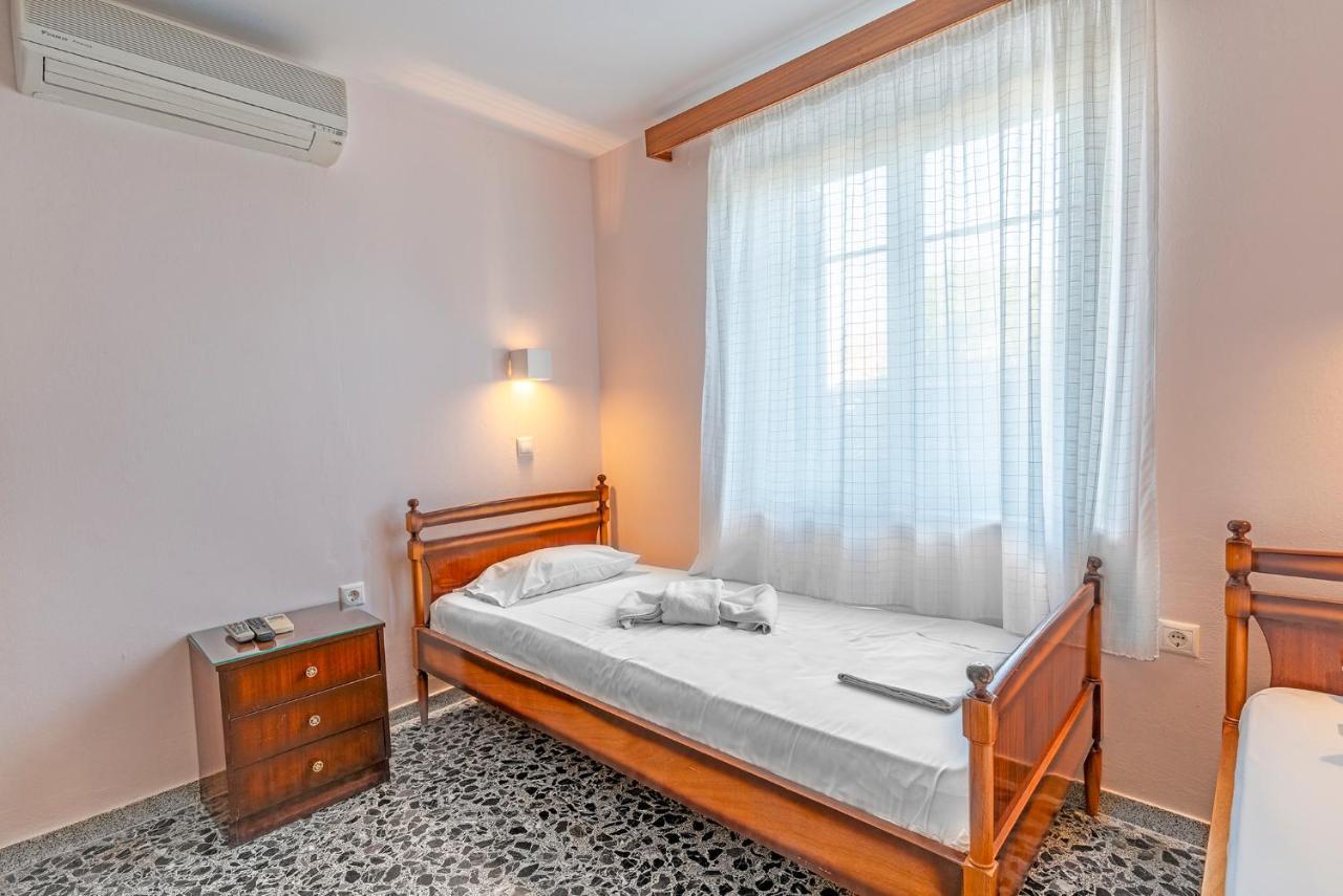 La Skala Eressos Holiday Apartments Экстерьер фото